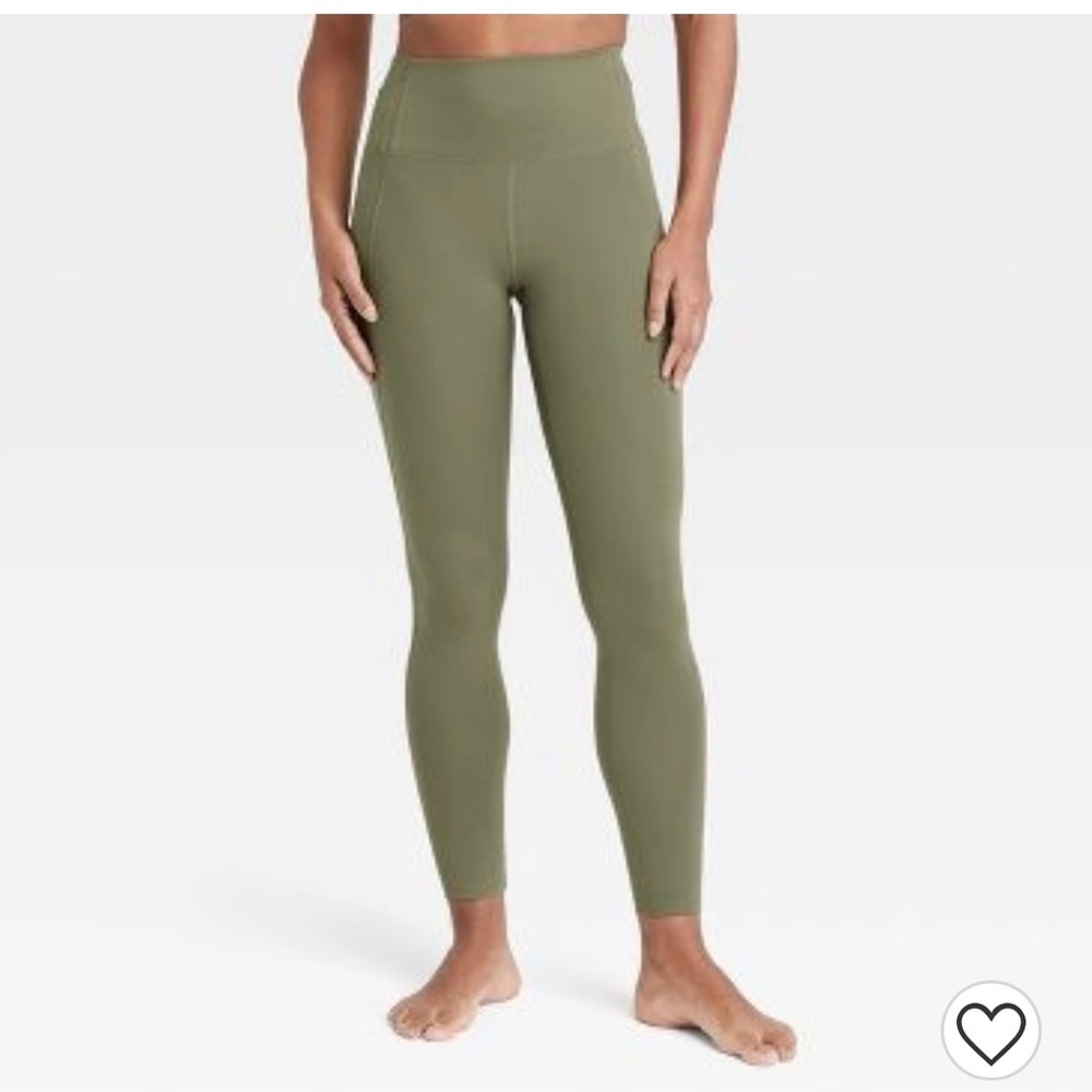 💚🍀🥝Target All in Motion Brush Sculpt Hi-Rise Leggings / Moss Green 💚🍀🥝 - S